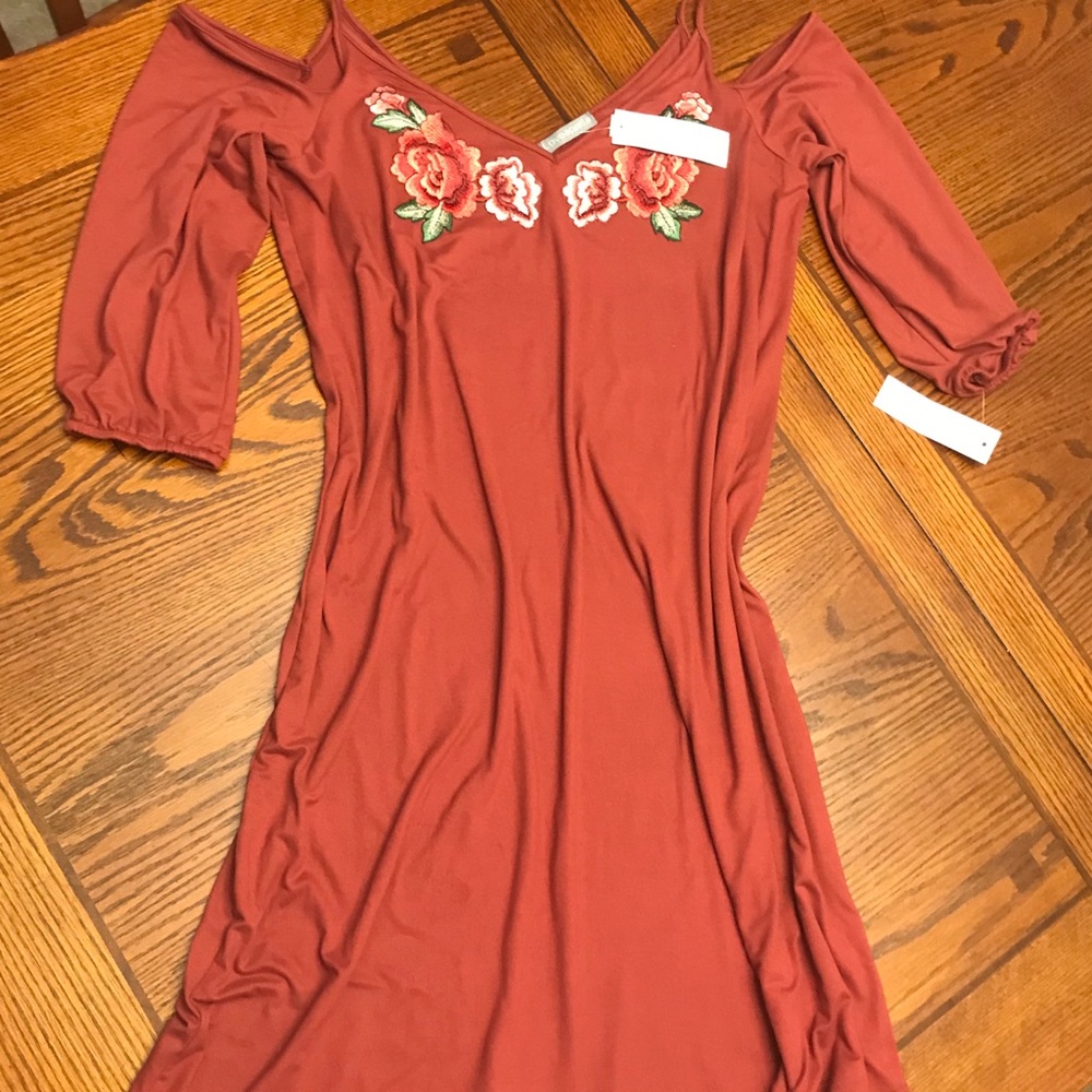 Stitch Fix NWT Cold Shoulder Dress